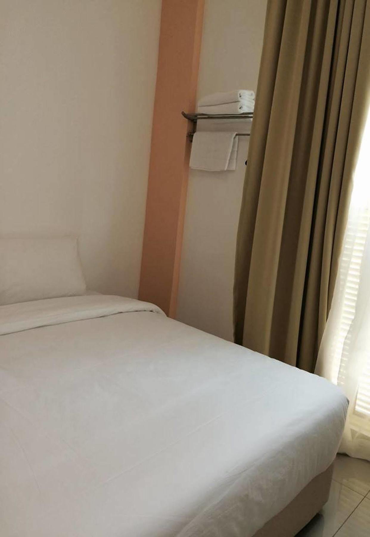 Yy48 Hotel 2 Mins Walk From Masjid Jamek Lrt Station Kuala Lumpur Ngoại thất bức ảnh